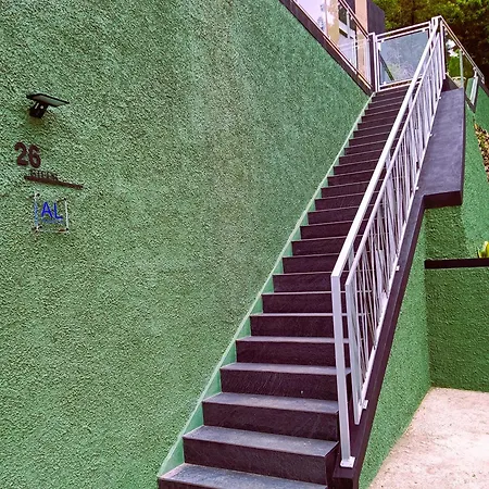 26 Steps Holiday home *